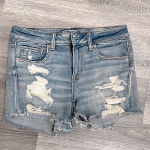 American Eagle short denim.